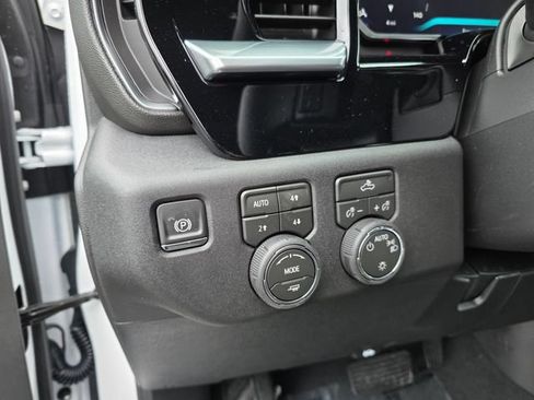 New 2026 Chevrolet Silverado 1500 LT AWD/4WD image 12