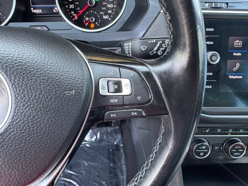 Used 2019 Volkswagen Tiguan SE FWD image 30