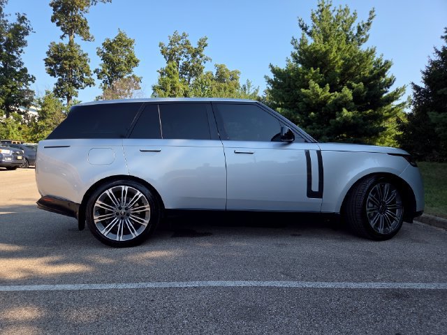 Used 2023 Land Rover Range Rover SE AWD/4WD image 29