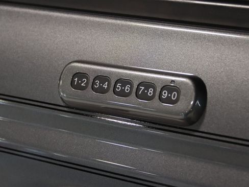 Used 2023 Ford Bronco Outer Banks AWD/4WD image 18