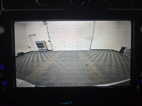 Used 2023 GMC Savana 2500 image 24