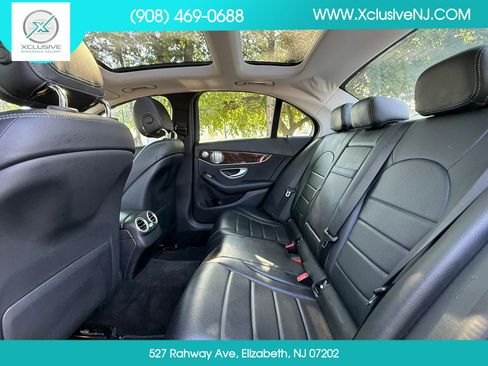 Used 2017 Mercedes-Benz C 300 4MATIC Sedan image 29