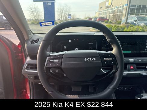 Used 2025 Kia K4 EX image 10