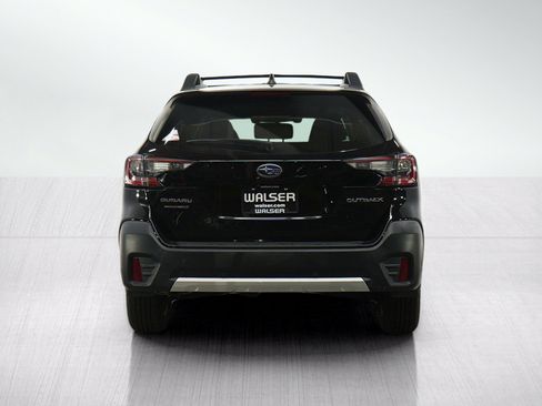 Used 2020 Subaru Outback Limited AWD/4WD image 4