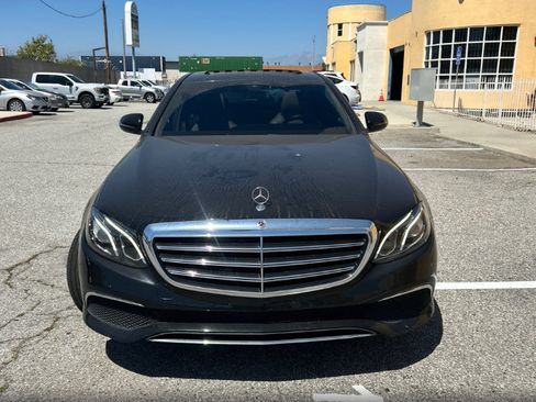 Used 2019 Mercedes-Benz E 300 image 2