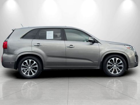 Used 2014 Kia Sorento SX w/ 3rd Row Package AWD/4WD image 8