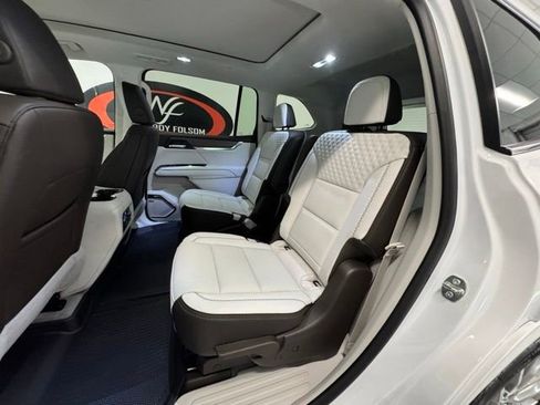 New 2026 GMC Acadia Denali w/ Super Cruise Package FWD image 11
