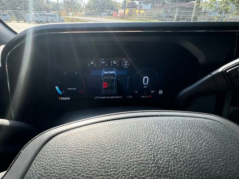 Used 2025 Ford F350 Lariat w/ Lariat Ultimate Package image 17