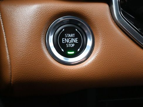 Used 2023 GMC Canyon AT4 w/ AT4 Premium Package image 22