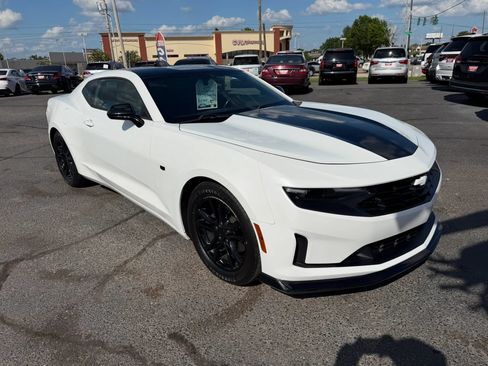 Used 2019 Chevrolet Camaro LS RWD image 13