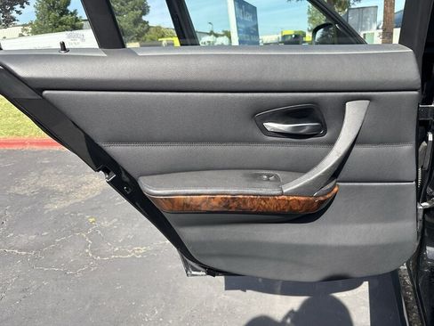 Used 2011 BMW 328i Sedan RWD image 32