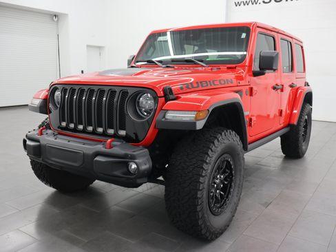 Used 2020 Jeep Wrangler Unlimited Rubicon w/ Quick Order Package 28Y Recon AWD/4WD image 6