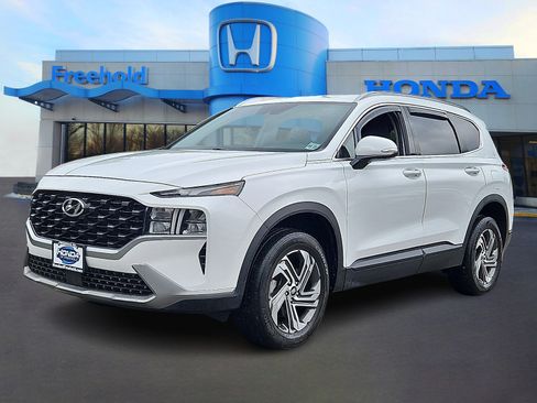 Used 2023 Hyundai Santa Fe SEL w/ Cargo Package AWD/4WD image 3