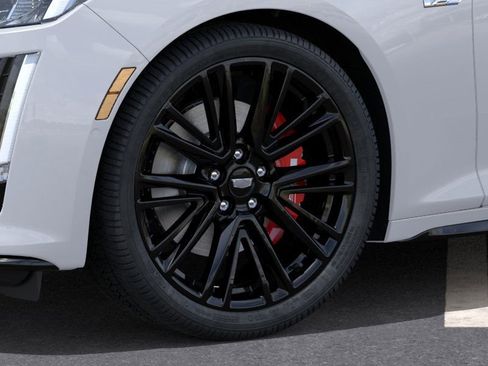 Used 2024 Cadillac CT5 V w/ Platinum Package image 9