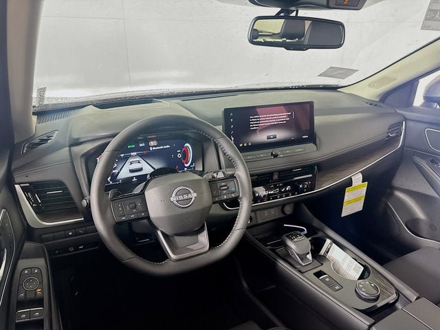 New 2026 Nissan Rogue Platinum w/ Tech Package AWD/4WD image 9