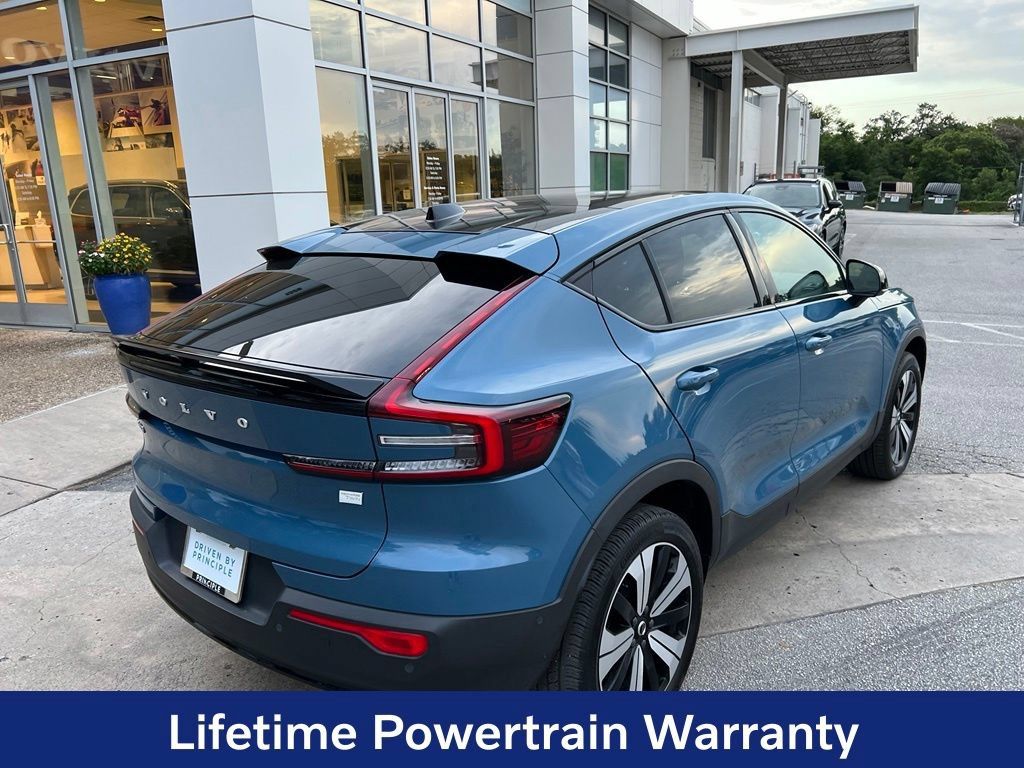 Certified 2023 Volvo C40 P8 Recharge Plus AWD/4WD image 7