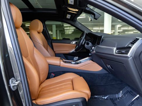 Used 2022 BMW X6 xDrive40i w/ Premium Package AWD/4WD image 30