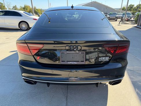 Used 2016 Audi RS 7 Prestige w/ RS 7 Dynamic Package image 8