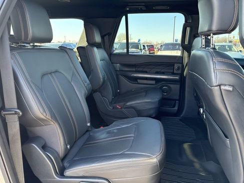 Used 2023 Ford Expedition Max Platinum image 13