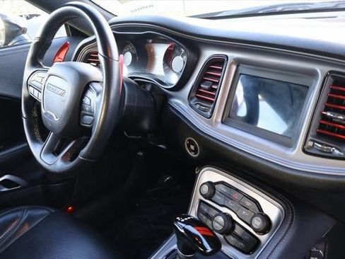 Used 2023 Dodge Challenger R/T w/ Blacktop Package image 8