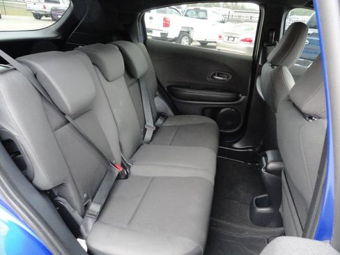 Used 2019 Honda HR-V Sport image 7