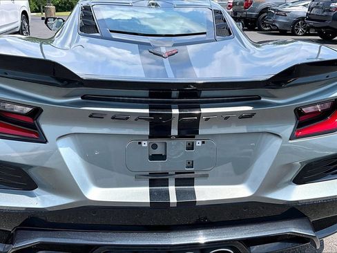 Used 2023 Chevrolet Corvette Z06 RWD image 25