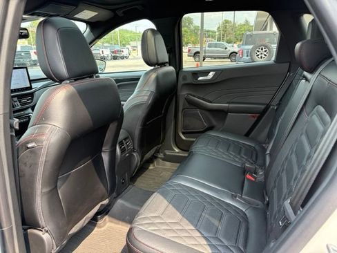 Used 2024 Ford Escape ST-Line Elite w/ Premium Technology Package AWD/4WD image 15