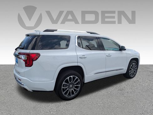 Used 2023 GMC Acadia Denali image 28