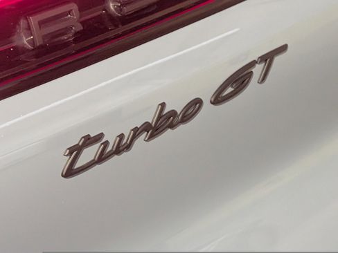 Certified 2025 Porsche Cayenne Turbo GT AWD/4WD image 18