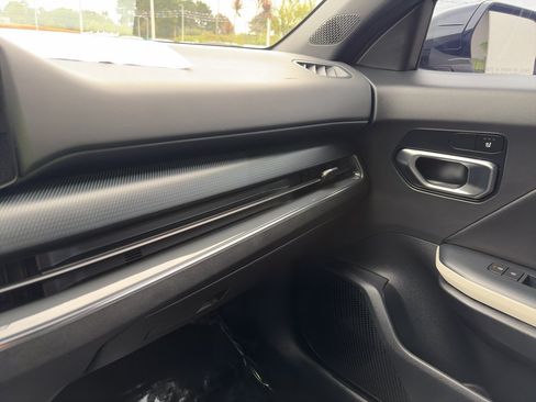 Used 2025 Kia K4 GT-Line w/ GT-Line Sunroof Package FWD image 12