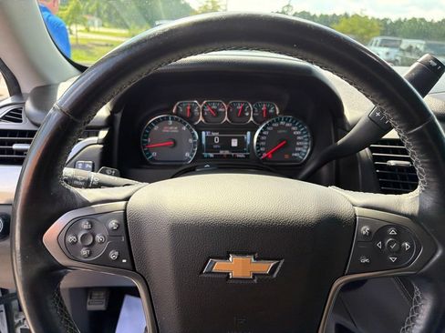 Used 2019 Chevrolet Tahoe LT AWD/4WD image 16