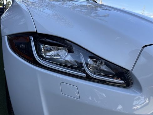 Used 2016 Jaguar XJ L Portfolio AWD/4WD image 9
