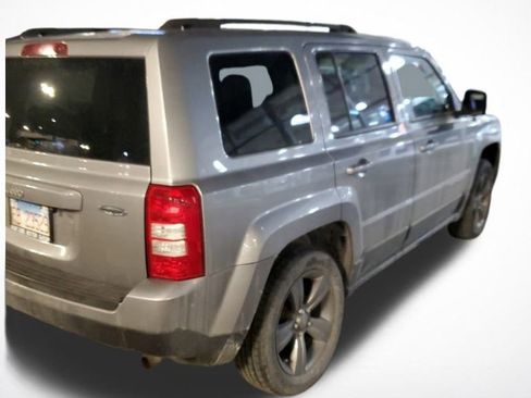 Used 2015 Jeep Patriot High Altitude image 3