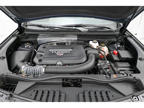 Certified 2024 Cadillac XT4 Luxury w/ Cold Weather Package image 53