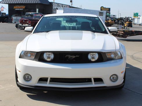 Used 2010 Ford Mustang GT RWD image 34