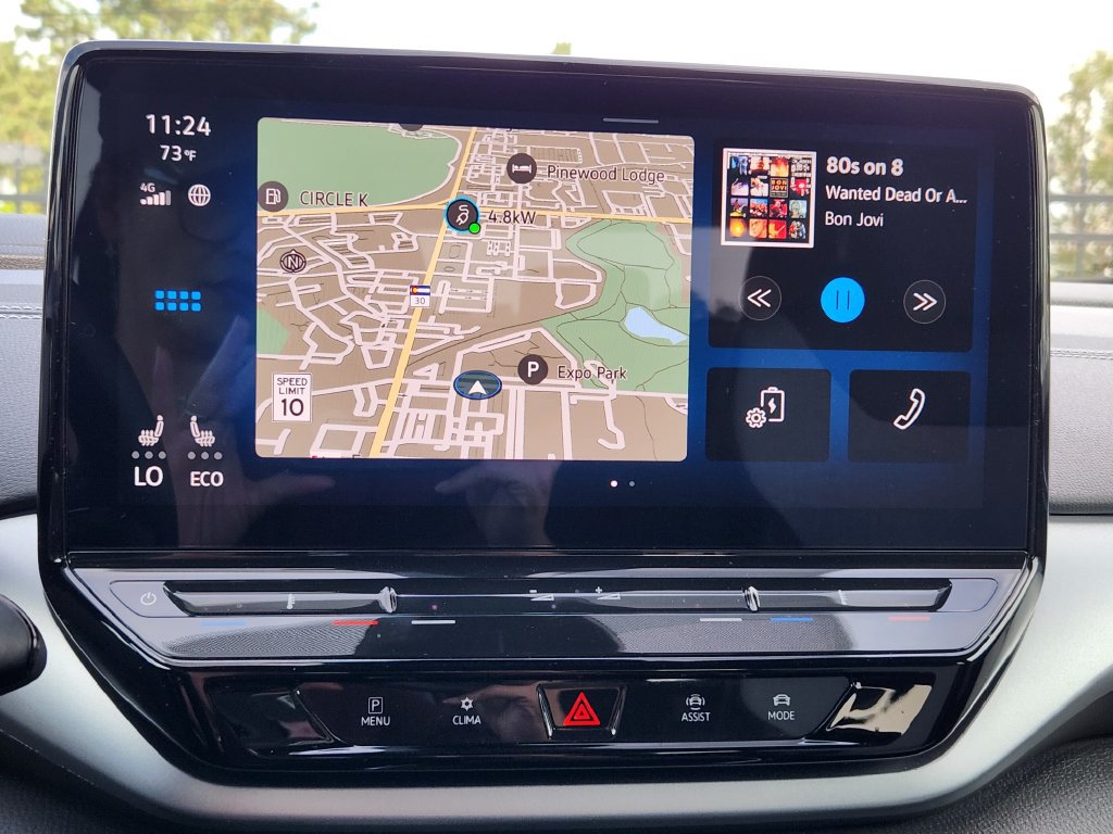 Certified 2023 Volkswagen ID.4 Pro AWD/4WD image 13