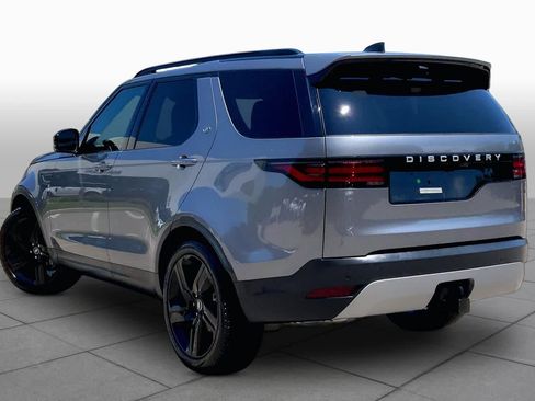 Used 2025 Land Rover Discovery S AWD/4WD image 11