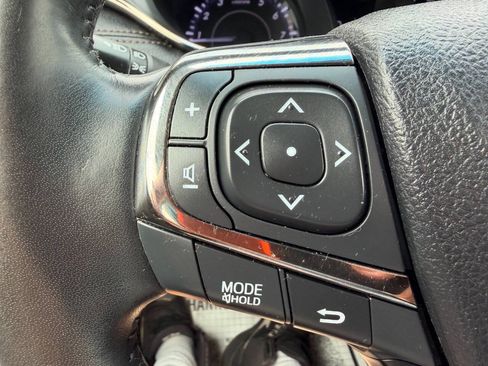 Used 2015 Toyota Avalon Limited FWD image 20
