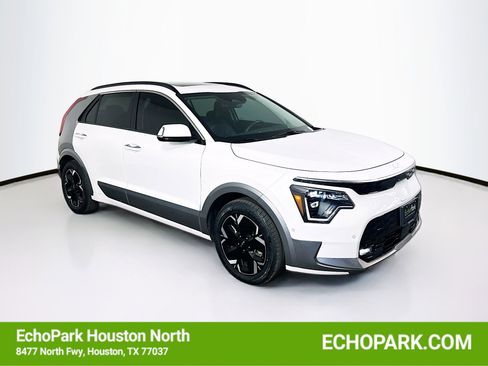 Used 2023 Kia Niro Wave image 1