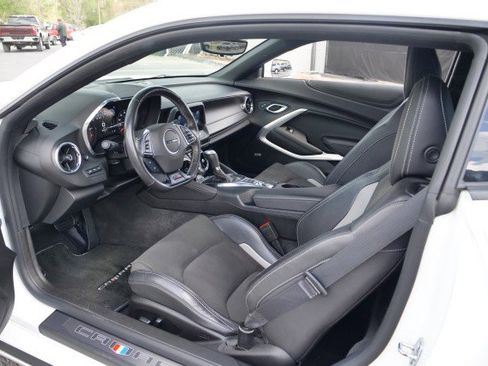 Used 2019 Chevrolet Camaro SS image 25