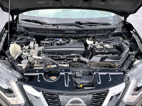 Used 2017 Nissan Rogue SL w/ SL Premium Package AWD/4WD image 10