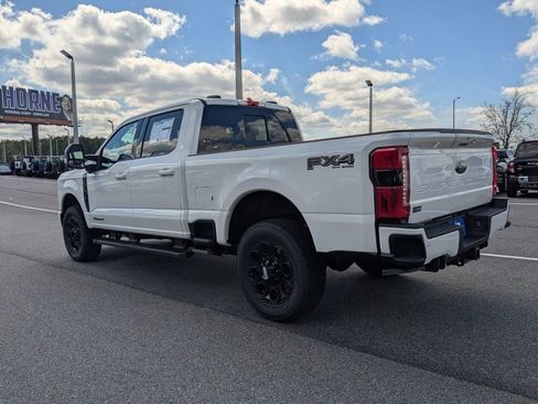 New 2026 Ford F250 Lariat w/ Black Appearance Package image 7