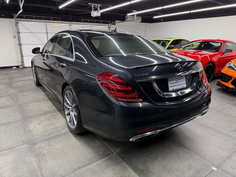 Used 2019 Mercedes-Benz S 560 Sedan image 4
