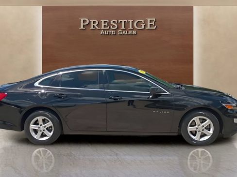 Used 2021 Chevrolet Malibu LS FWD image 30