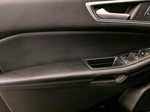 Used 2022 Ford Edge SEL w/ Convenience Package image 22