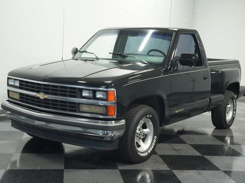 Used 1988 Chevrolet Silverado 1500 2WD Regular Cab image 5