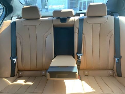 Used 2023 BMW 530i w/ Premium Package RWD image 31