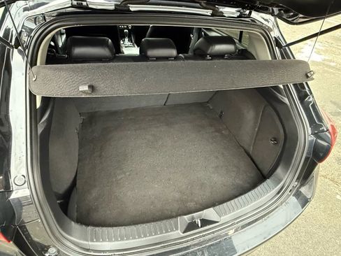 Used 2017 MAZDA MAZDA3 Touring image 30