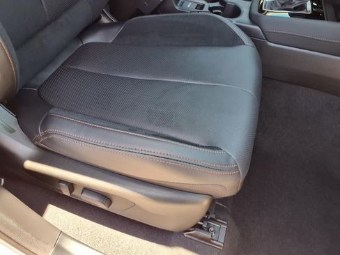 Certified 2025 Subaru Forester Touring w/ Touring Package AWD/4WD image 19