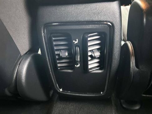 Certified 2021 Jeep Grand Cherokee Laredo image 13